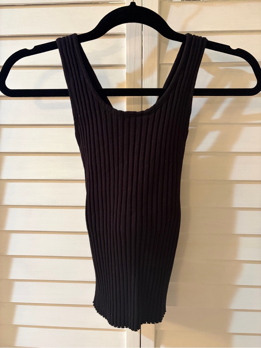 Enzo Costa women’s cross back sweater